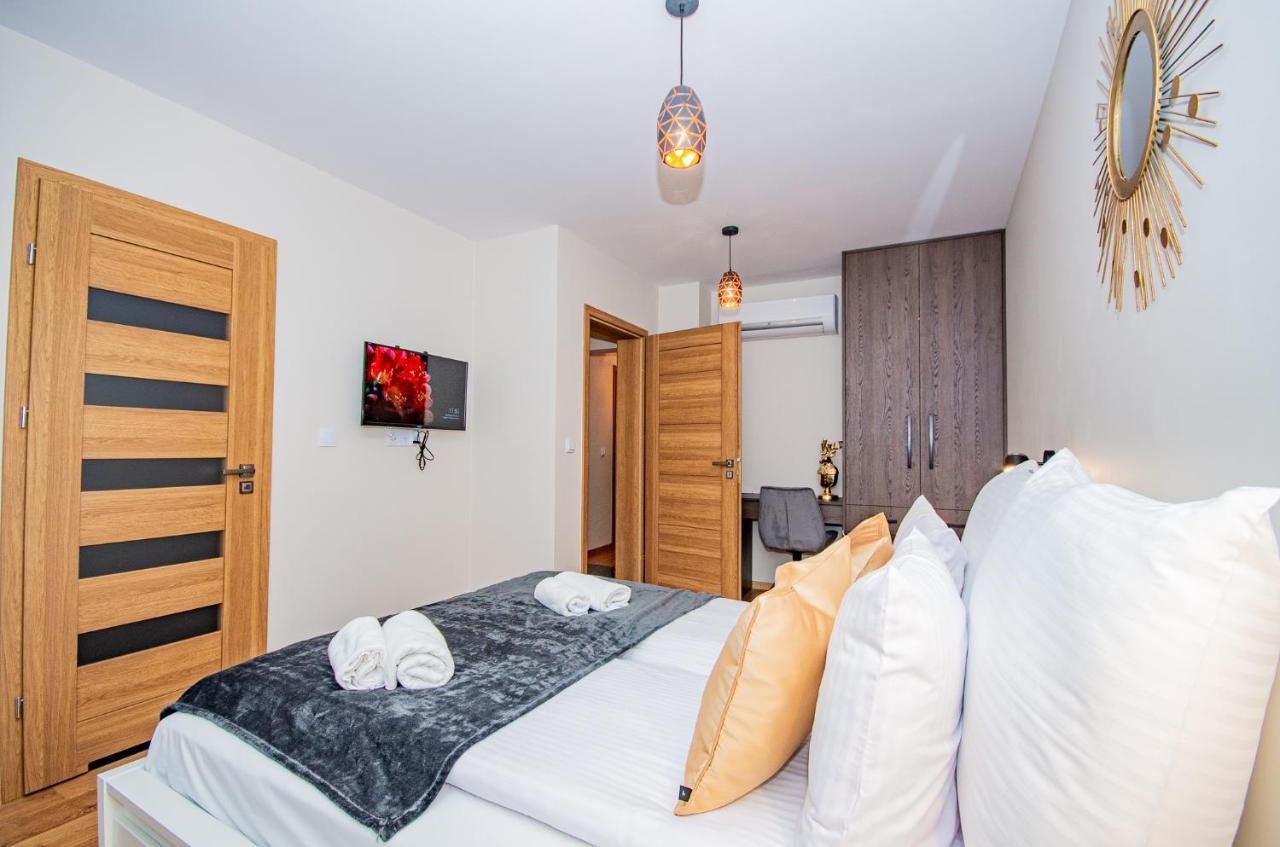 Inpoint Spacious Apartments Near Main Square & Kazimierz District Краков Экстерьер фото