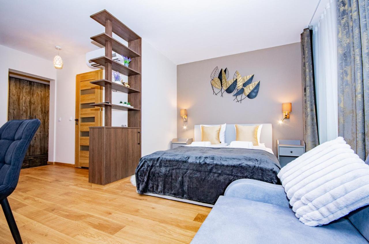 Inpoint Spacious Apartments Near Main Square & Kazimierz District Краков Экстерьер фото