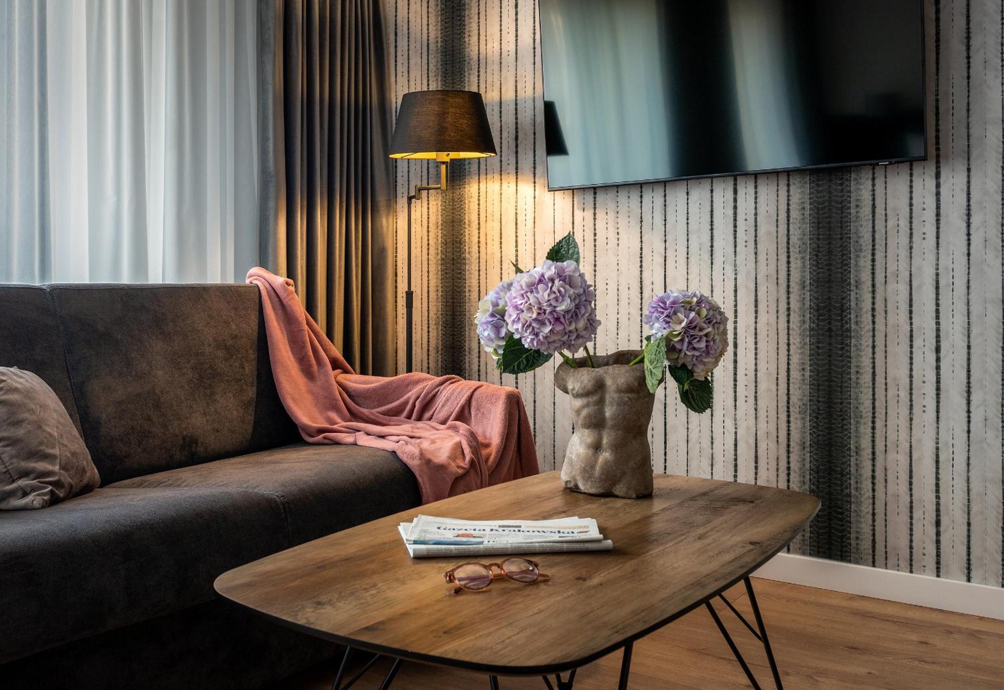 Inpoint Spacious Apartments Near Main Square & Kazimierz District Краков Номер фото
