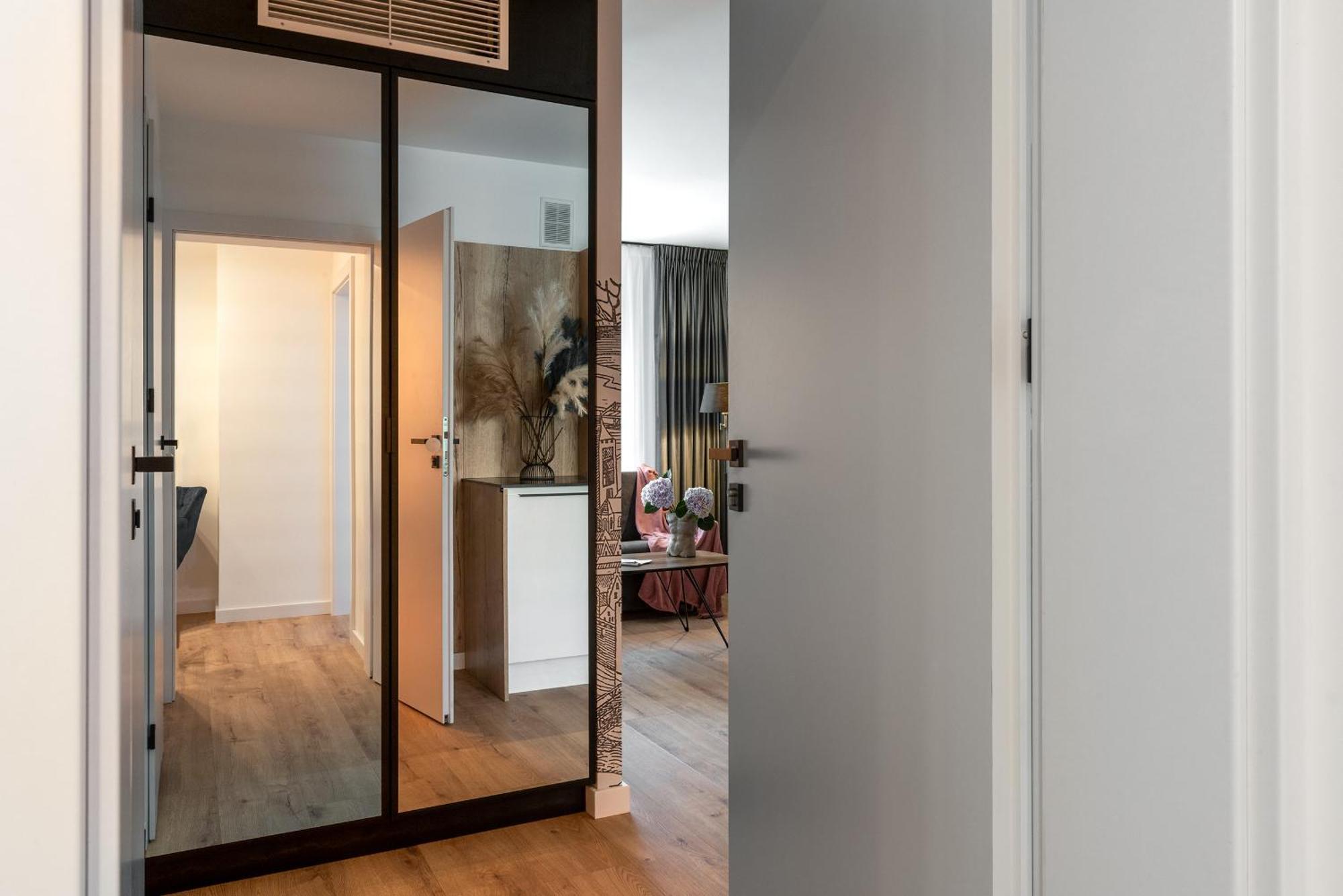 Inpoint Spacious Apartments Near Main Square & Kazimierz District Краков Номер фото