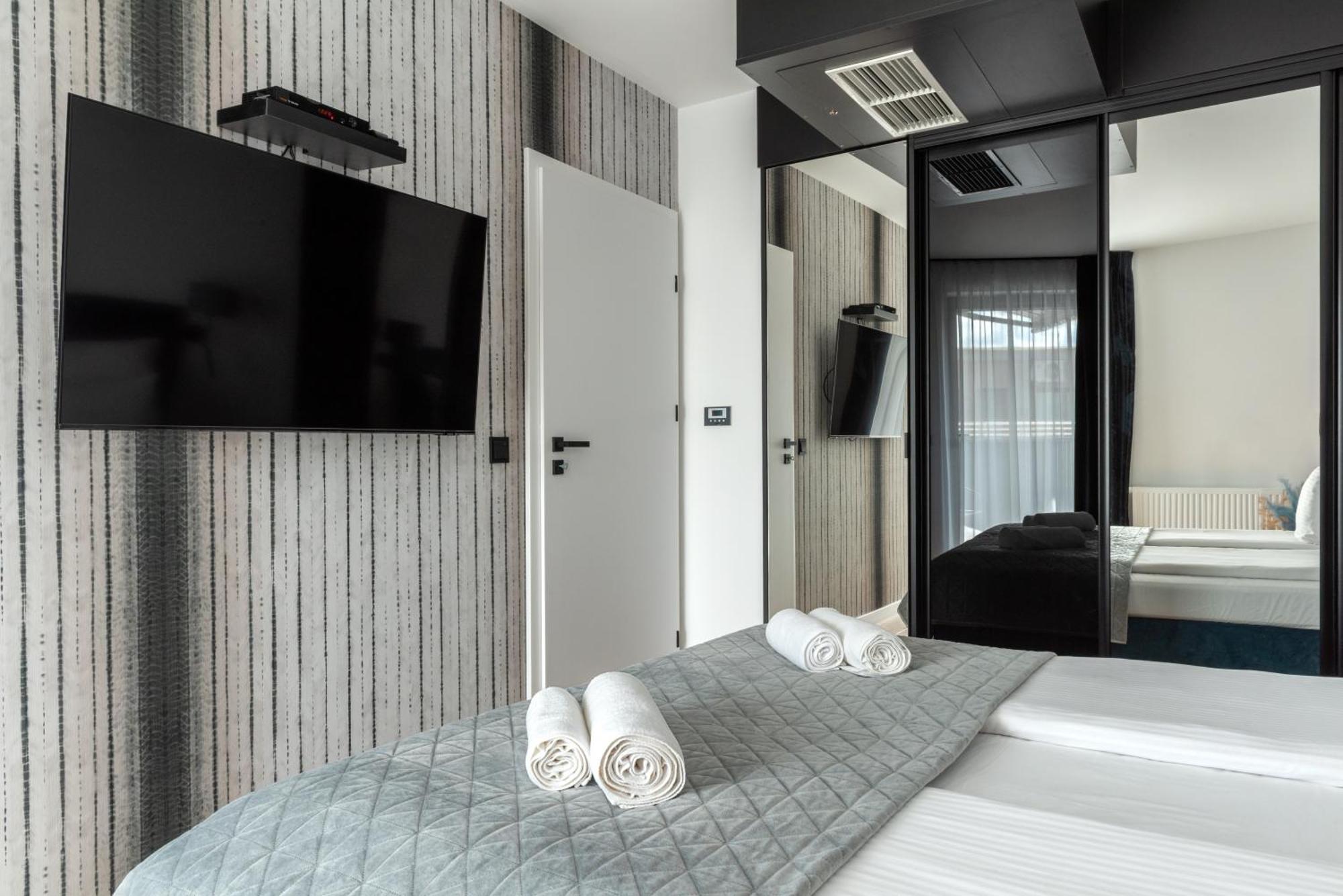 Inpoint Spacious Apartments Near Main Square & Kazimierz District Краков Номер фото