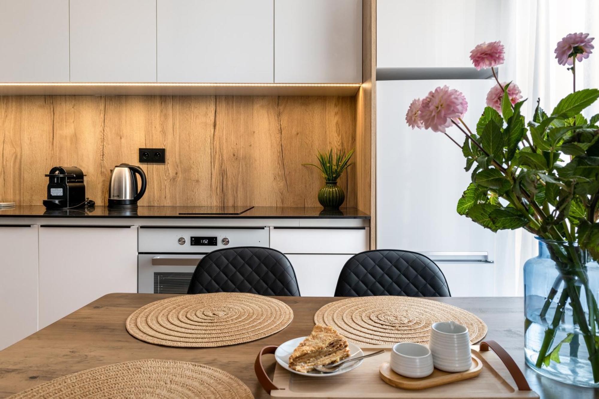 Inpoint Spacious Apartments Near Main Square & Kazimierz District Краков Номер фото
