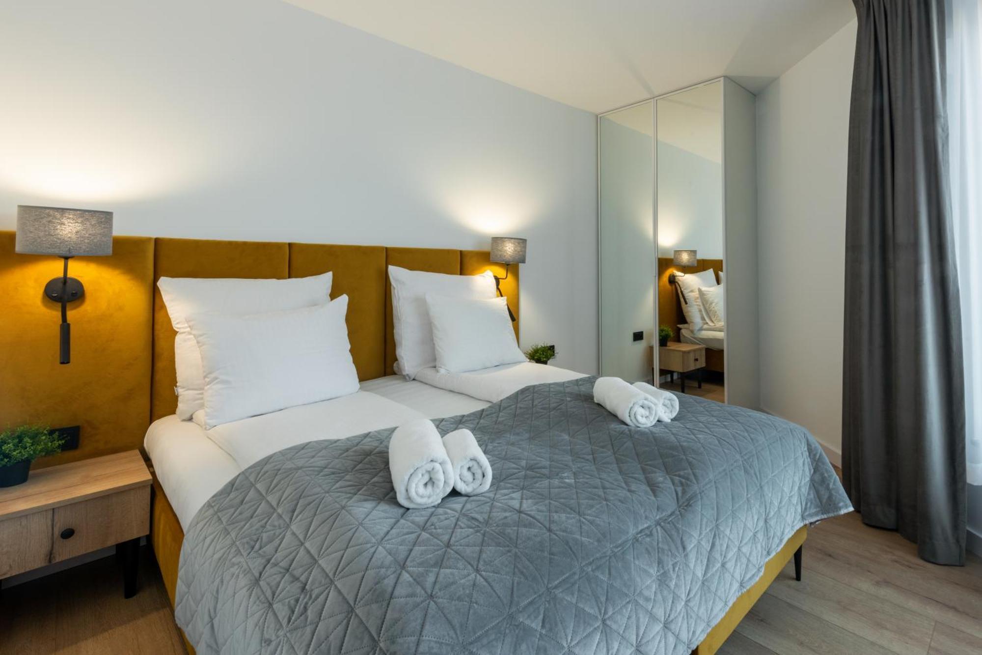 Inpoint Spacious Apartments Near Main Square & Kazimierz District Краков Номер фото